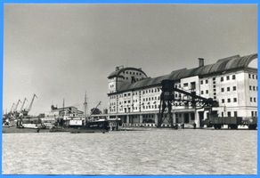 Memel, Stadt, Stadtkreis Memel Memel, Winterhafen, Entlade- und Speicheranlagen II Memel, Hafenmotive