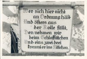 Cranz Kr. Samland, Ort, Kreis Samland Cranz Kr. Samland, Originelles Warnschild am Badestrand 