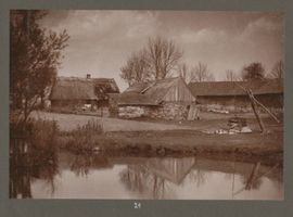 Baitenberg, Kreis Lyck Baitkowen, Gehöft mit Brunnen und Teich Байтковен, хутор с колодцем и прудом