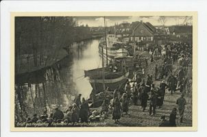 Heydekrug Kr. Heydekrug, Kreis Heydekrug Heydekrug Kr. Heydekrug, Fischmarkt mit Dampferanlegestelle 