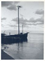 Nidden, Kreis Memel Nidden, Fischerboot, Abend am Haff Нидден, рыбацкая лодка, вечер на заливе