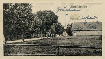 Groß Gottswalde, Kreis Mohrungen Gotteswalde, Dorfstraße 