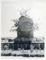 Frögenau, Kreis Osterode Frögenau, Feldherrnhügel, Stein zur Erinnerung an die Schlacht vom 28.08.1914 II 