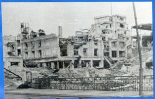 Königsberg (Pr.), Stadtkreis Königsberg Altstädtische Langgasse 59 Königsberg (Pr.), Altstädtische Langgasse, Krämerbrücke, Kriegsschäden Königsberg, Zweiter Weltkrieg und das Ende