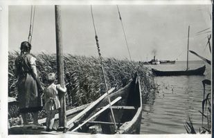  Kurische Nehrung, Fischerboot am Schilfufer Kurische Nehrung, Dünen