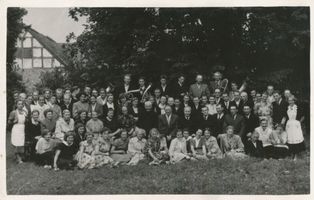 Klein Jerutten, Kreis Ortelsburg Klein Jerutten, Chor und Posaunenchor Altkirchen, Presbyter und Jugend Клайн-Еруттен, хор и духовой оркестр Альткирхена, пресвитеры и молодёжь