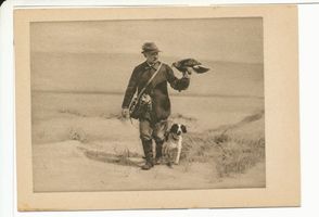 Rossitten Kr. Samland, Kreis Samland Rossitten Kr. Samland, Vogelwarte, Auszug zur Jagd mit Blitz und der Heidewachtelhündin Heidi Росситтен, р-н Самбия, орнитологическая станция, выезд на охоту с Блицем и вахтельхундом Хайди