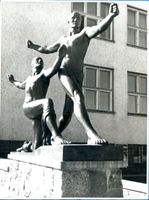 Königsberg (Pr.), Stadtkreis Königsberg Königsberg, Denkmal an der Handelshochschule IV Königsberg, Schulen