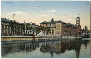 Memel, Stadt, Stadtkreis Memel Memel, Denkmalsplatz mit Börse und Rathaus II 