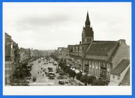 Lyck, Stadt, Kreis Lyck Straße der SA (fr. Kaiser-Wilhelm-Straße) Lyck, Kaiser-Wilhelm-Straße, Wochenmarkt 
