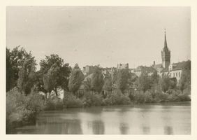 Rastenburg, Stadt, Kreis Rastenburg Rastenburg, Oberteich mit Katholischer Kirche V Rastenburg, Oberteich