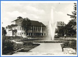 Königsberg (Pr.), Stadtkreis Königsberg Hufenallee 2 Königsberg (Pr.), Neues Schauspielhaus mit Anlagen VII Königsberg, Komische Oper, Luisentheater, Neues Schauspielhaus
