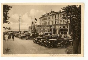 Cranz Kr. Samland, Ort, Kreis Samland Cranz Kr. Samland, Großbetrieb vor dem Strandhotel 