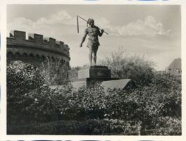 Königsberg (Pr.), Stadtkreis Königsberg Königsberg (Pr.), Der deutsche Michel am Wrangelturm IV Königsberg, Nördliche Innenstadt westlich des Schloßteiches (Tragheim)