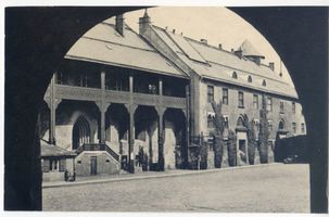 Königsberg (Pr.), Stadtkreis Königsberg Königsberg (Pr.), Auf dem Schlosshof Кёнигсберг (Пр.), на Замковом дворе