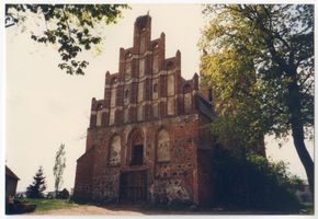 Allenburg, Stadt, Kreis Wehlau Allenburg, Kirche, Staffelgiebel Алленбург, церковь, ступенчатый фронтон