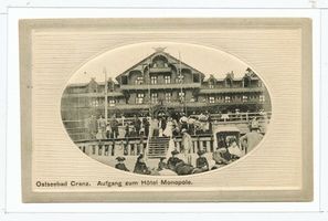 Cranz Kr. Samland, Ort, Kreis Samland Cranz, Aufgang zum Hotel Monopol Cranz, Hotel Monopol