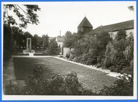 Braunsberg Kr. Braunsberg, Kreis Braunsberg Braunsberg, Ostpr., Hermann-v.-Salza-Schule u. Kriegerdenkmal III Браунсберг (Вост. Пруссия), школа Германа фон Зальцы и памятник воинам, III