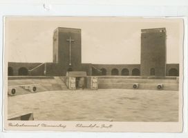 Hohenstein Kr. Osterode, Stadt, Kreis Osterode Hohenstein i. Ostpr., Reichsehrenmal Tannenberg - Ehrenhof und Gruft 