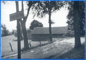 Grünsee, Kreis Lyck Grünsee (Nowe Krzywe), Dorfeingang 