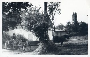Mehlsack, Stadt, Kreis Braunsberg Mehlsack, Fuhrwerk vor der Bäckerei Paul Liebner 