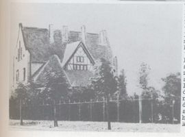 Königsberg (Pr.), Stadtkreis Königsberg Lawsker Allee Königsberg, Amalienau, Lawsker Allee,   Pfarrhaus, aus nördl. Richtung gesehen Königsberg, Stadtteil Amalienau