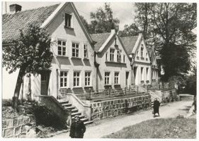 Preußisch Holland, Stadt, Kreis Preußisch Holland Preußisch Holland, Zerstörte Steinhäuser nach dem Wiederaufbau Preußisch Holland, Stadtmotive