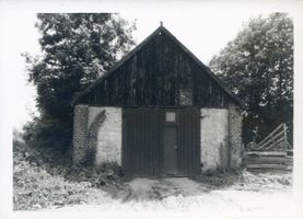 Groß Polleiken, Kreis Gerdauen Groß Polleiken, Gebäude gegenüber dem Gutshaus Гросс-Полляйкен, здание напротив господского дома