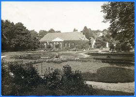 Cadinen, Kreis Elbing Cadinen, Schloßgarten mit Orangerie Кадинен, замковый сад с оранжереей