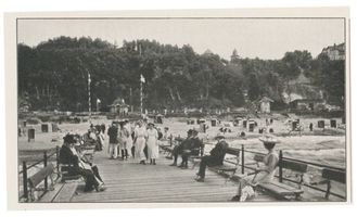 Rauschen Kr. Samland, Kreis Samland Rauschen Kr. Samland, Strandleben vom Seesteg aus Раушен, уезд Самбия, жизнь на пляже с морского мостка