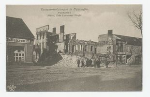 Schloßberg, Kreisstadt, Kreis Schloßberg Pillkallen Kr. Schlossberg,Markt, Ecke Lasdehner Straße nach dem Russeneinfall 