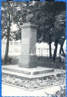 Mohrungen, Stadt, Kreis Mohrungen Mohrungen, Herder Denkmal II Johann Gottfried Herder, Theologe und Philosoph