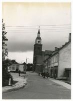 Schippenbeil, Kreis Bartenstein Schippenbeil, Marktplatz mit Kirche 