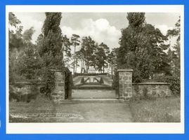 Talussen, Kreis Lyck Thalussen, Heldenfriedhof 
