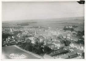 Schloßberg, Kreisstadt, Kreis Schloßberg Schlossberg, Ortsansicht - Luftbild V 