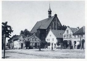Frauenburg, Kreis Braunsberg Frauenburg, Marktplatz mit Alter Kirche III 