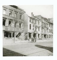 Tilsit, Stadt, Stadtkreis Tilsit Hohe Straße 31 Tilsit, Hohe Str., Links Geschäftshaus Thams und Garfs nach der Zerstörung Ostpreußen, Zweiter Weltkrieg und das Ende