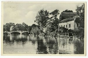 Gumbinnen, Stadt, Kreis Gumbinnen Straße der SA (fr. Wilhelmstraße bzw. Stallupöner Straße) Gumbinnen, Flußpartie mit Blauer Brücke 
