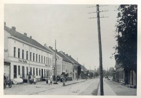Liebenfelde (Ostpr.), Kreis Labiau Hindenburgstraße Liebenfelde, Hindenburgstraße mit Hotel  Beutler  Либенфельде, Гинденбургштрассе с отелем «Бойтлер»