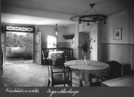 Liebenfelde (Ostpr.), Kreis Labiau Liebenfelde, Jugendherberge Friedrichsmühle, Innenansicht Либенфельде, молодёжная гостиница Фридрихсмюле, вид изнутри