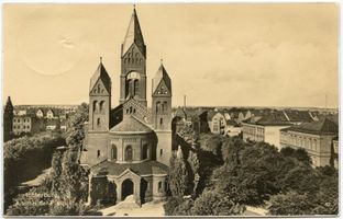 Insterburg, Stadt, Stadtkreis Insterburg Adolf-Hitler-Platz Insterburg, Adolf-Hitler-Platz, Reformierte Kirche Insterburg, Markgrafenplatz (sp. Adolf-Hitler-Platz) mit Reformierter Kirche
