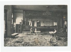 Schloßberg, Kreisstadt, Kreis Schloßberg Pillkallen Kr. Schlossberg, Saal des Hotels Albert Strunskus nach dem Russeneinfall 