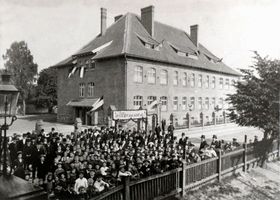 Neidenburg, Stadt, Kreis Neidenburg Neidenburg, städtische Schule ?? 
