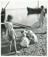 Pillkoppen, Kreis Samland Pillkoppen, Spielende Kinder am Strand 