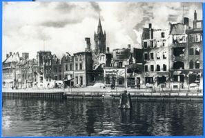 Königsberg (Pr.), Stadtkreis Königsberg Fischmarkt Königsberg (Pr.), Am Pregel mit Fischmarkt nach Bombenangriff Кёнигсберг (Пр.), у Прегеля с рыбным рынком после бомбардировки