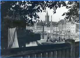 Königsberg (Pr.), Stadtkreis Königsberg Königsberg, Blick zum Fischmarkt, links die alte Universität X Königsberg, Stadtteil Altstadt (Umgebung des Schlosses)