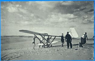Rossitten Kr. Samland, Kreis Samland Rossitten Kr. Samland, Segelflieger auf der Düne Rossitten Kr. Samland, Segelfliegerschule