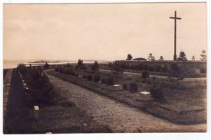 Angerburg Kr. Angerburg, Stadt, Kreis Angerburg Angerburg Kr. Angerburg, Heldenfriedhof V Ангербург, уезд Ангербург, кладбище героев, V