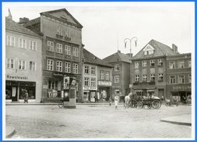 Rastenburg, Stadt, Kreis Rastenburg Alter Markt Rastenburg, Alter Markt mit Adler Apotheke II Rastenburg, Altstadt