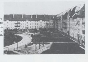 Königsberg (Pr.), Stadtkreis Königsberg Straße der SA Königsberg, Ponarth, Jäger- Wachtel- Fasanenstr. und Elch Damm, Gartenansicht des Wohnblockes Königsberg, Stadtteil Ponarth